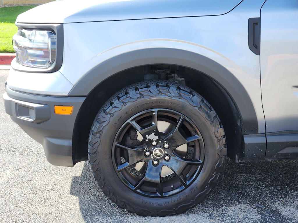 Thumbnail: 2022 Ford Bronco Sport - 5