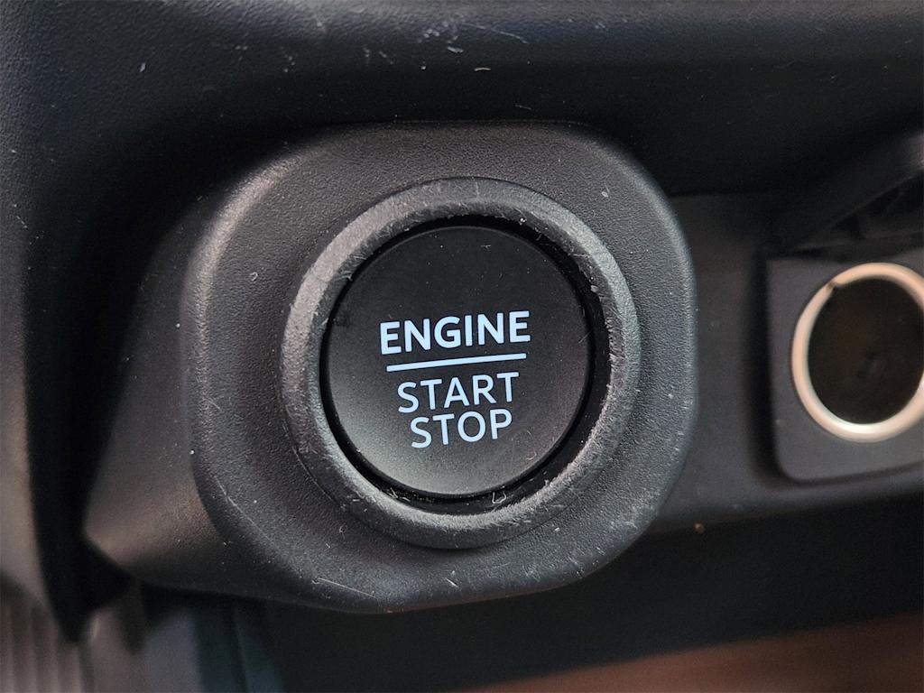 Thumbnail: 2022 Ford Maverick - 27