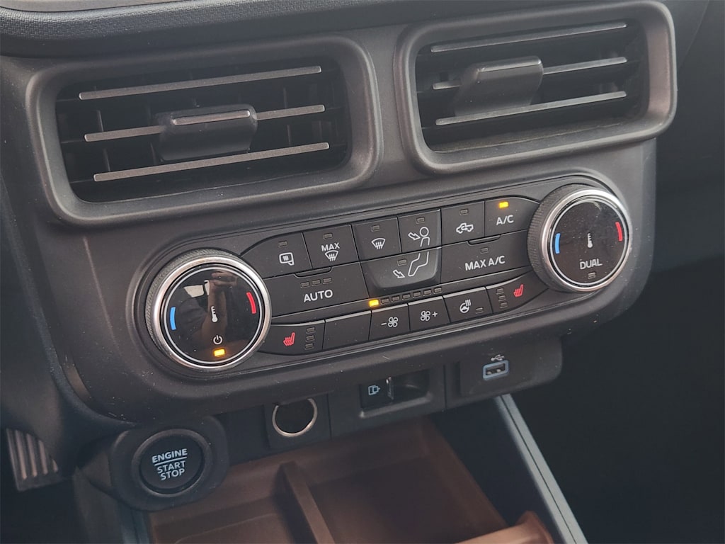 Thumbnail: 2022 Ford Maverick - 26