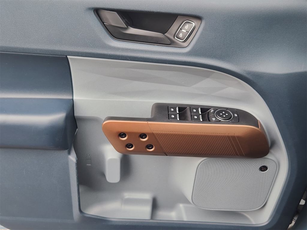 Thumbnail: 2022 Ford Maverick - 29