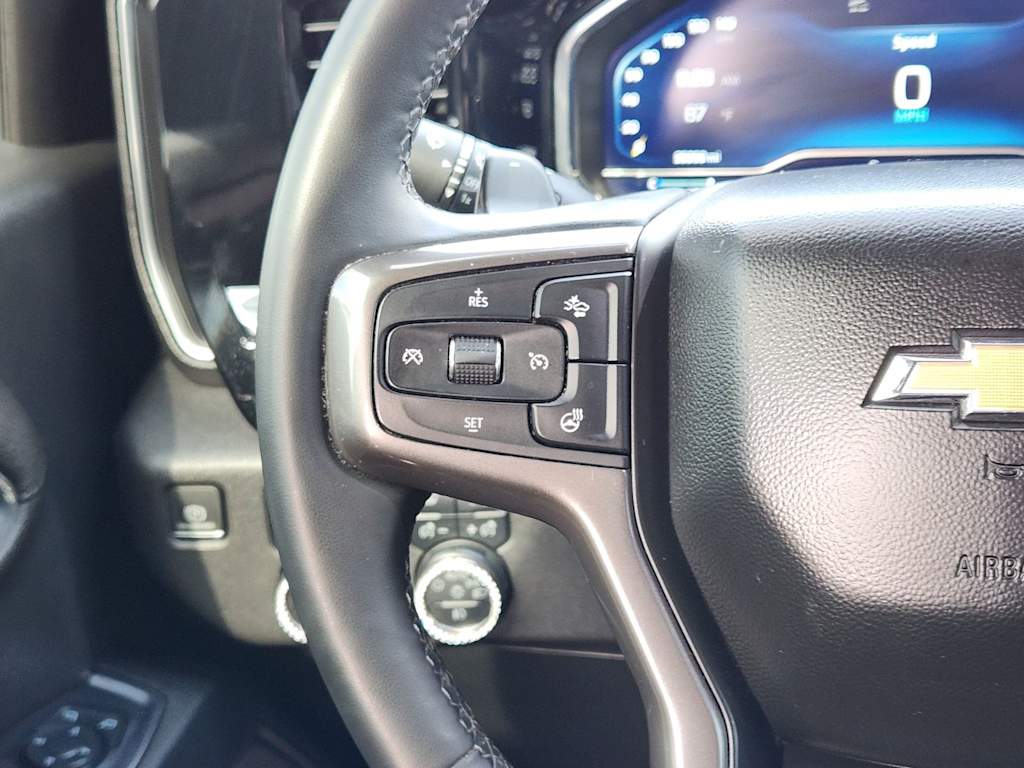 Thumbnail: 2023 Chevrolet Silverado 1500 - 32