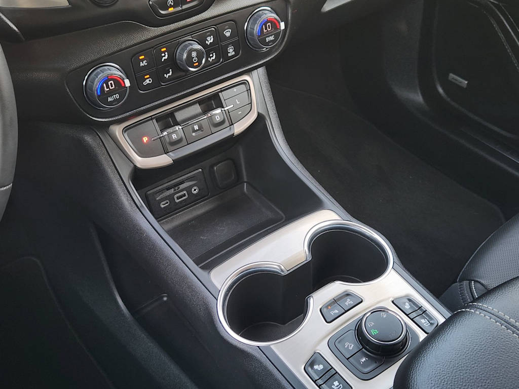 Thumbnail: 2023 GMC Terrain - 14