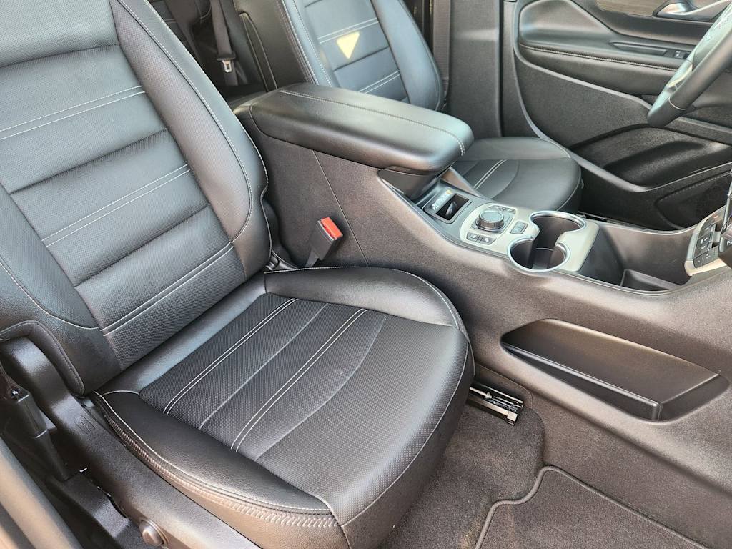Thumbnail: 2023 GMC Terrain - 10