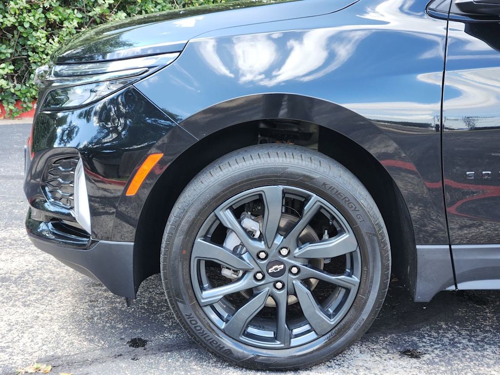 Thumbnail: 2023 Chevrolet Equinox - 5