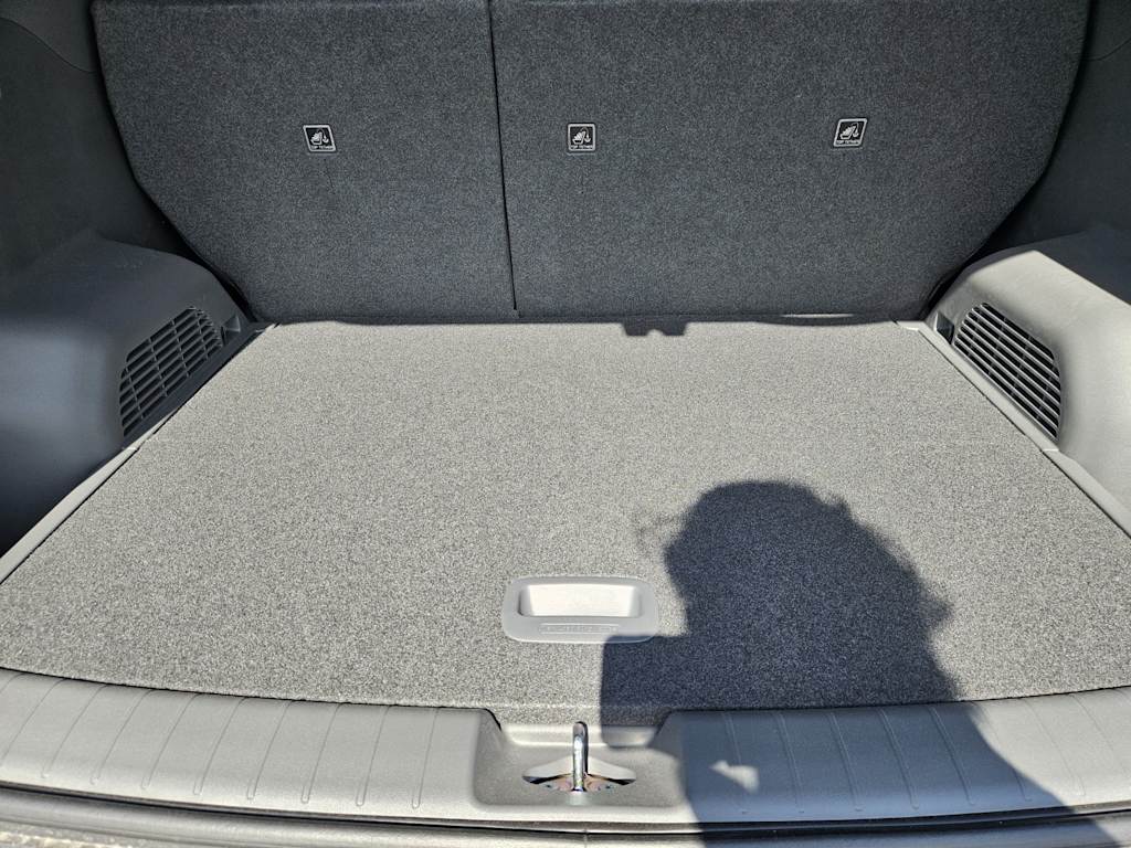 Thumbnail: 2027 Kia EV3 - 12