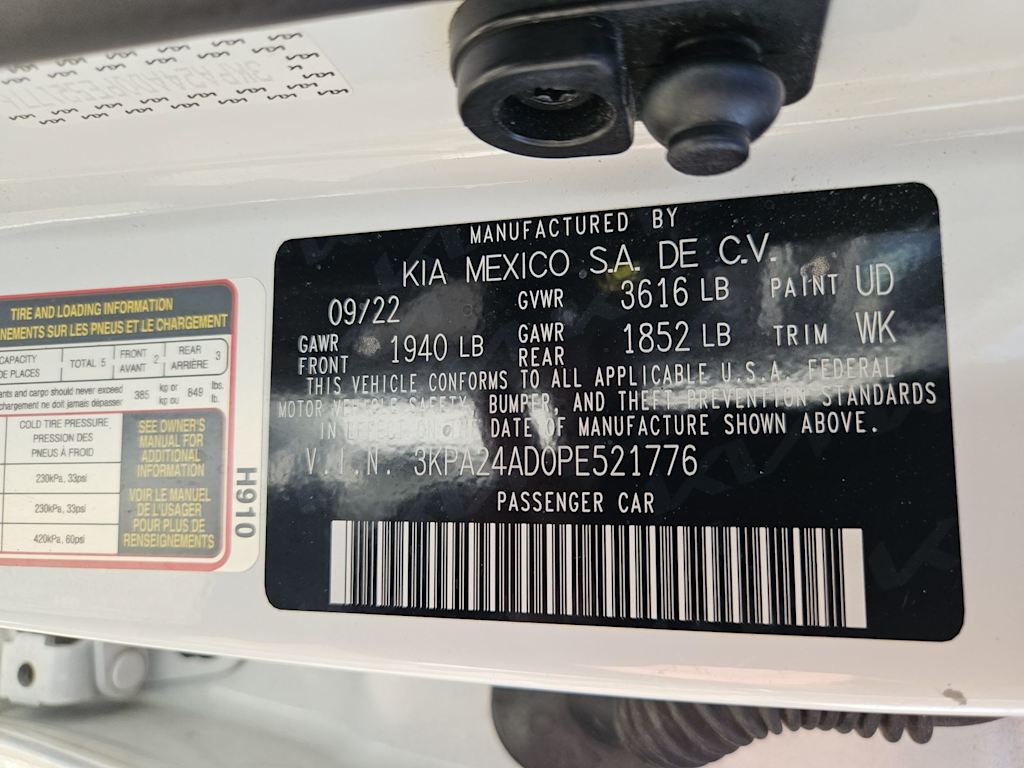 Thumbnail: 2023 Kia Rio - 30
