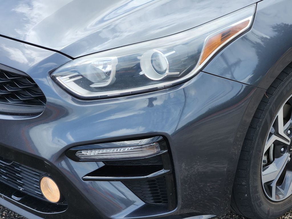 Thumbnail: 2020 Kia Forte - 19