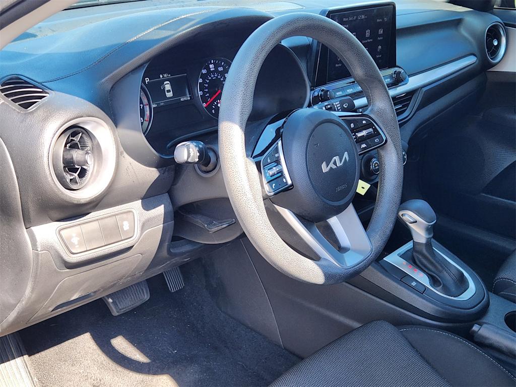 Thumbnail: 2024 Kia Forte - 2