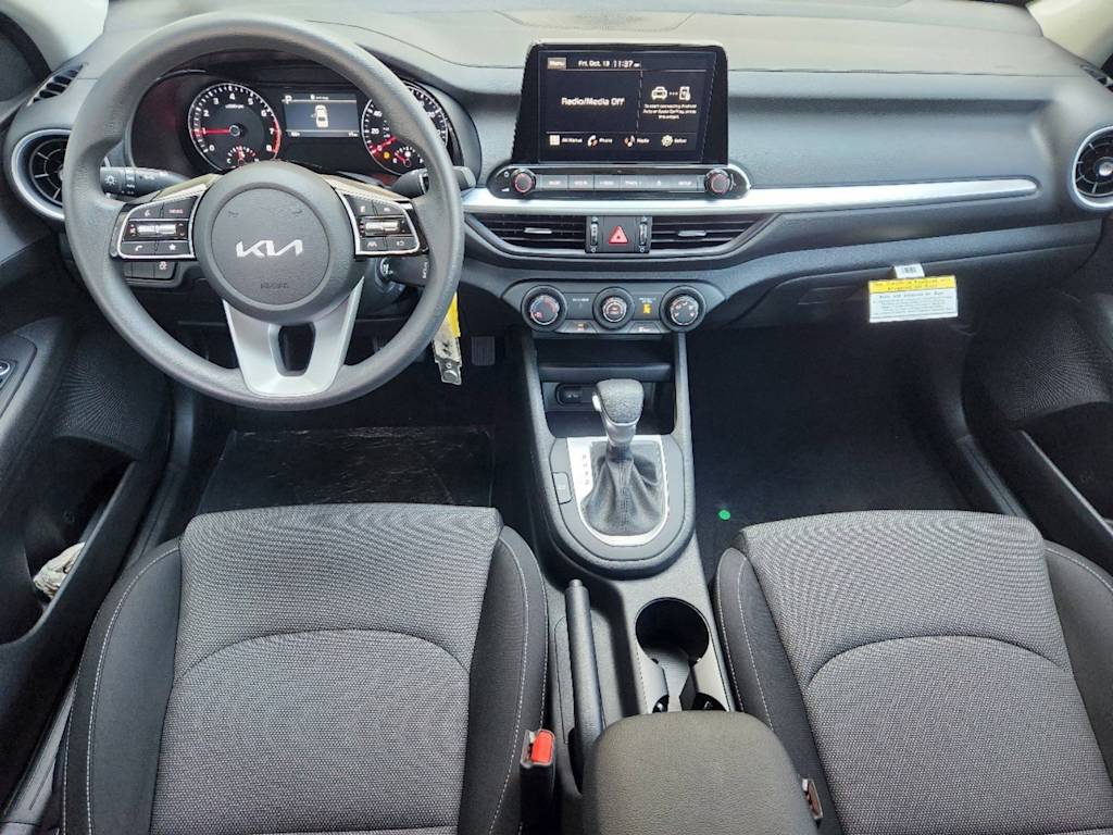 2024 Kia Forte LX 2