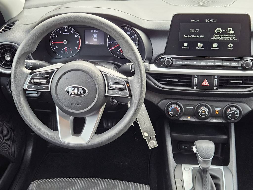 Thumbnail: 2021 Kia Forte - 7