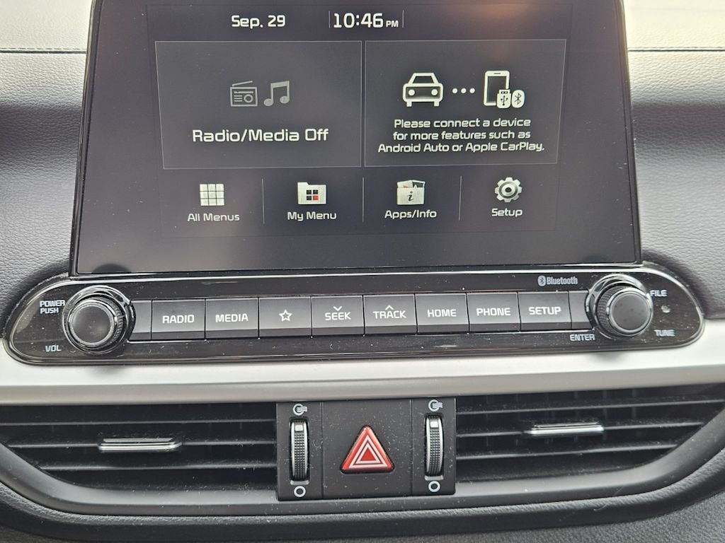 Thumbnail: 2021 Kia Forte - 23