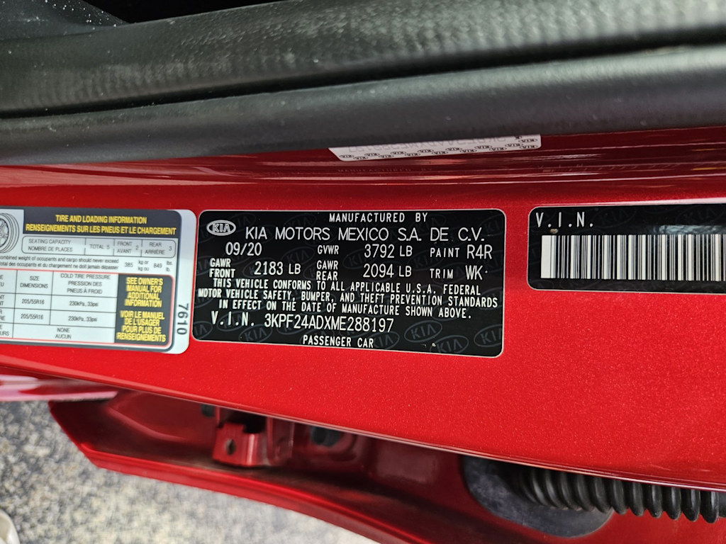 Thumbnail: 2021 Kia Forte - 15