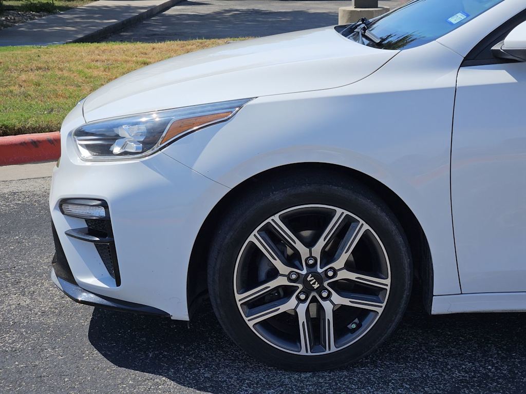 Thumbnail: 2019 Kia Forte - 5
