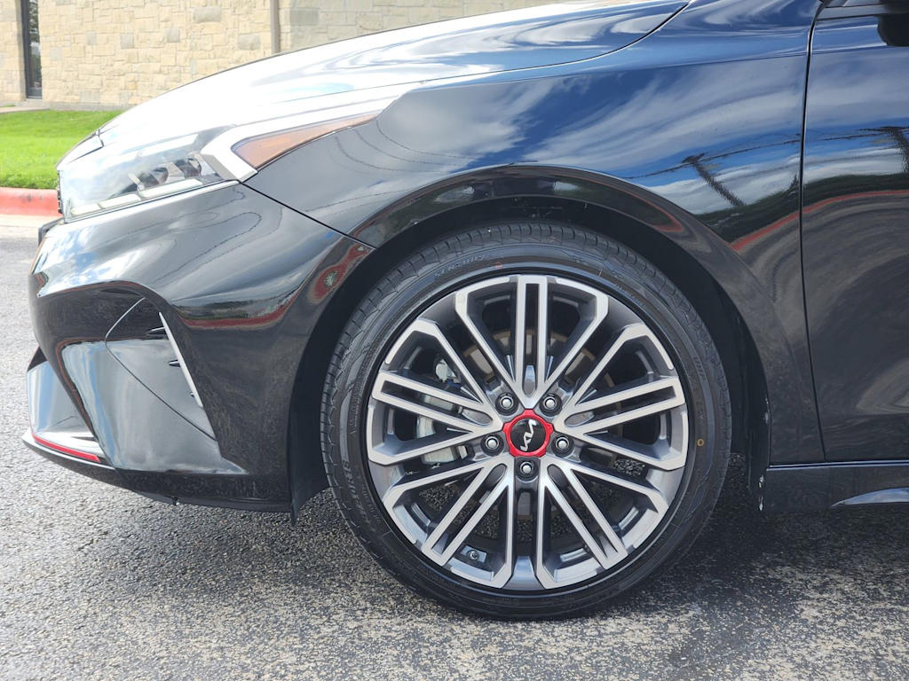 Thumbnail: 2023 Kia Forte - 5
