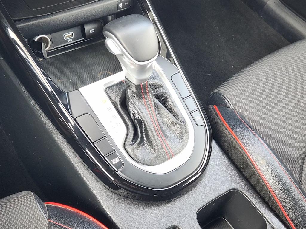Thumbnail: 2023 Kia Forte - 12