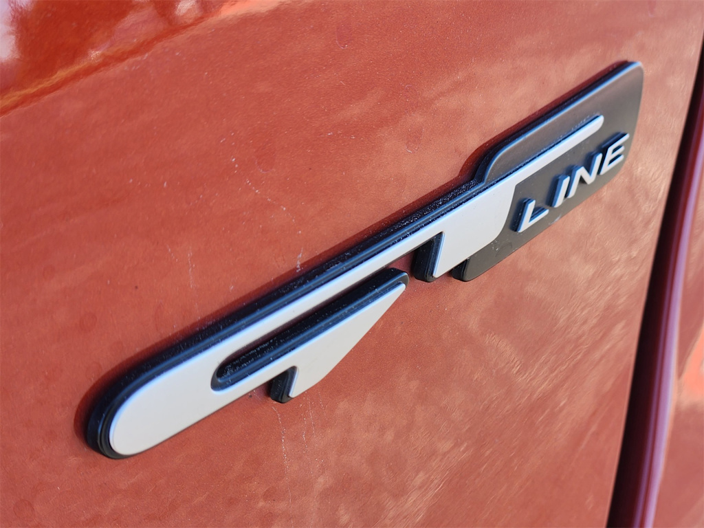 Thumbnail: 2023 Kia Forte - 5