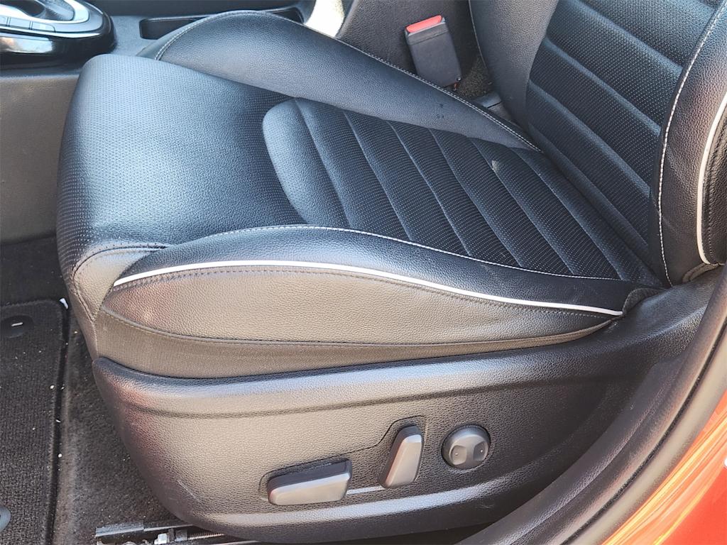 Thumbnail: 2023 Kia Forte - 29