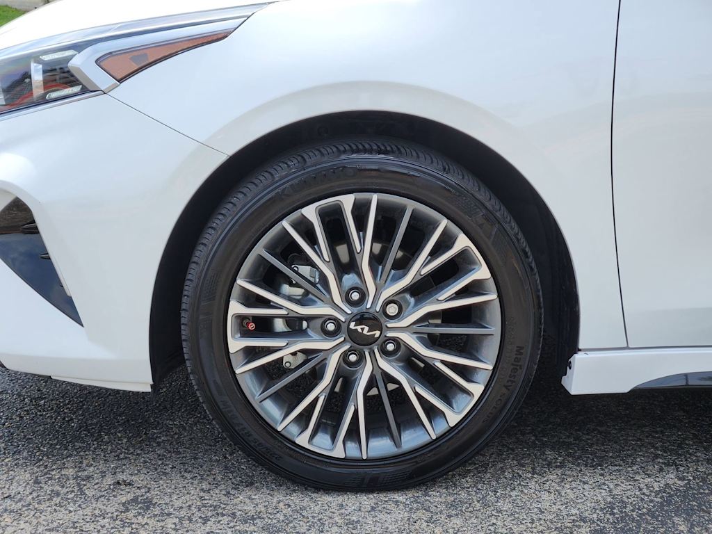 Thumbnail: 2024 Kia Forte - 20
