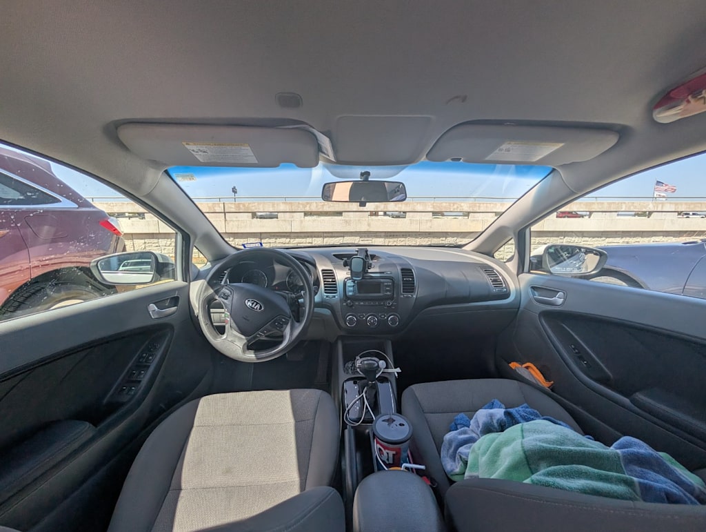 Thumbnail: 2017 Kia Forte - 2