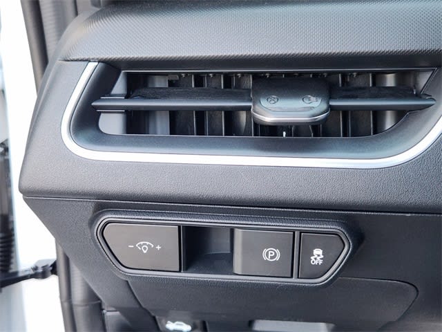 Thumbnail: 2025 Kia K4 - 21