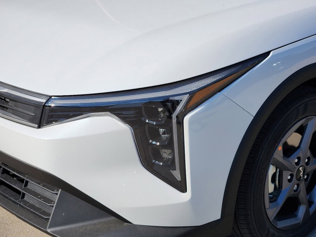 Thumbnail: 2025 Kia K4 - 15