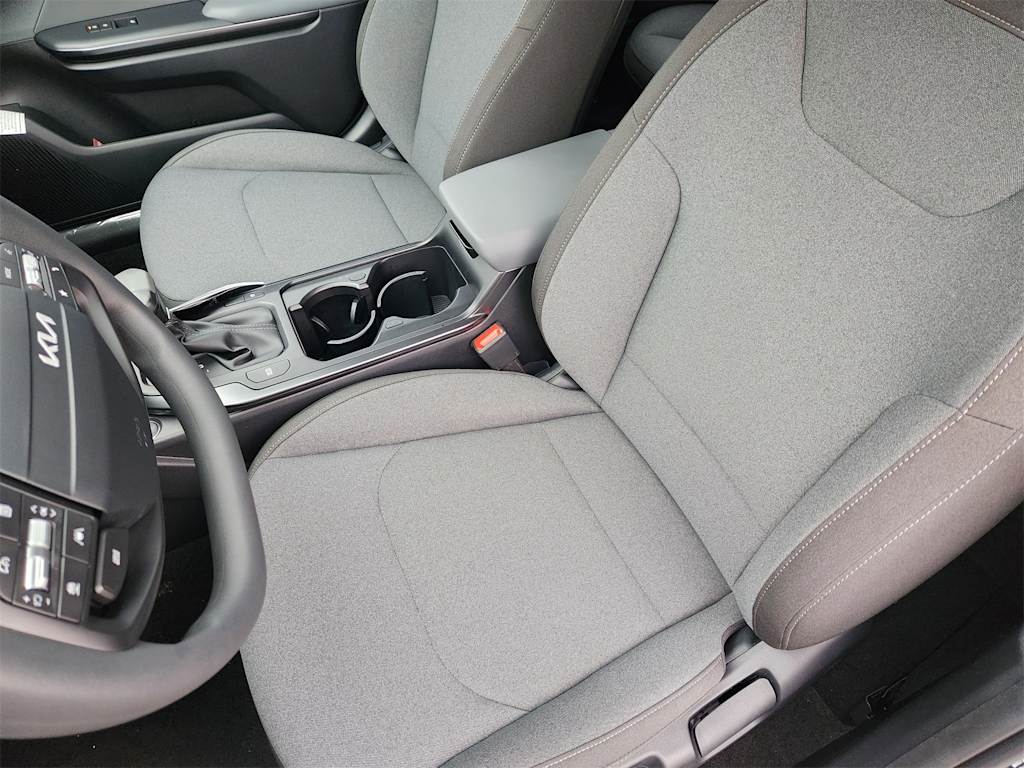 Thumbnail: 2026 Kia K4 - 9