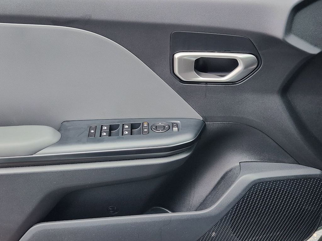 Thumbnail: 2026 Kia K4 - 25
