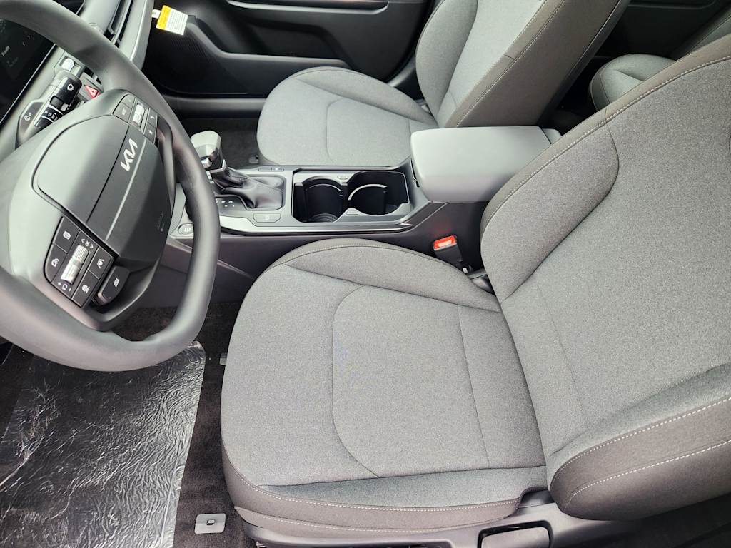 Thumbnail: 2026 Kia K4 - 9