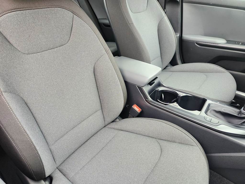 Thumbnail: 2026 Kia K4 - 10