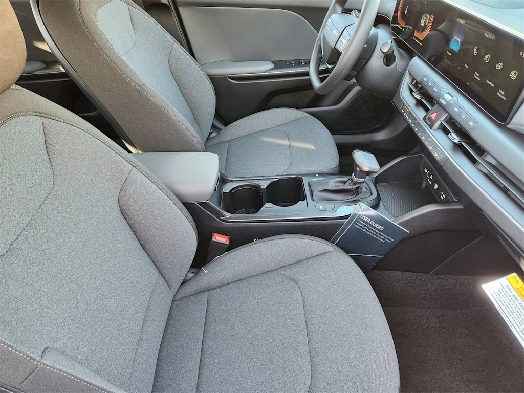 Thumbnail: 2025 Kia K4 - 9