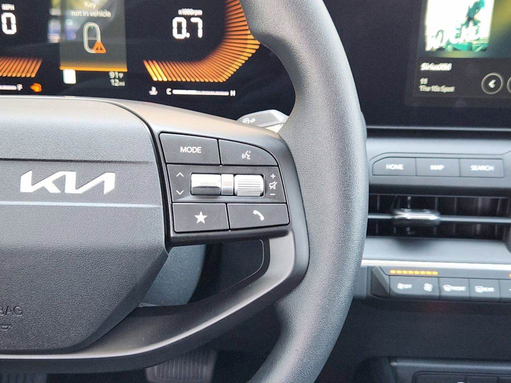 Thumbnail: 2025 Kia K4 - 21