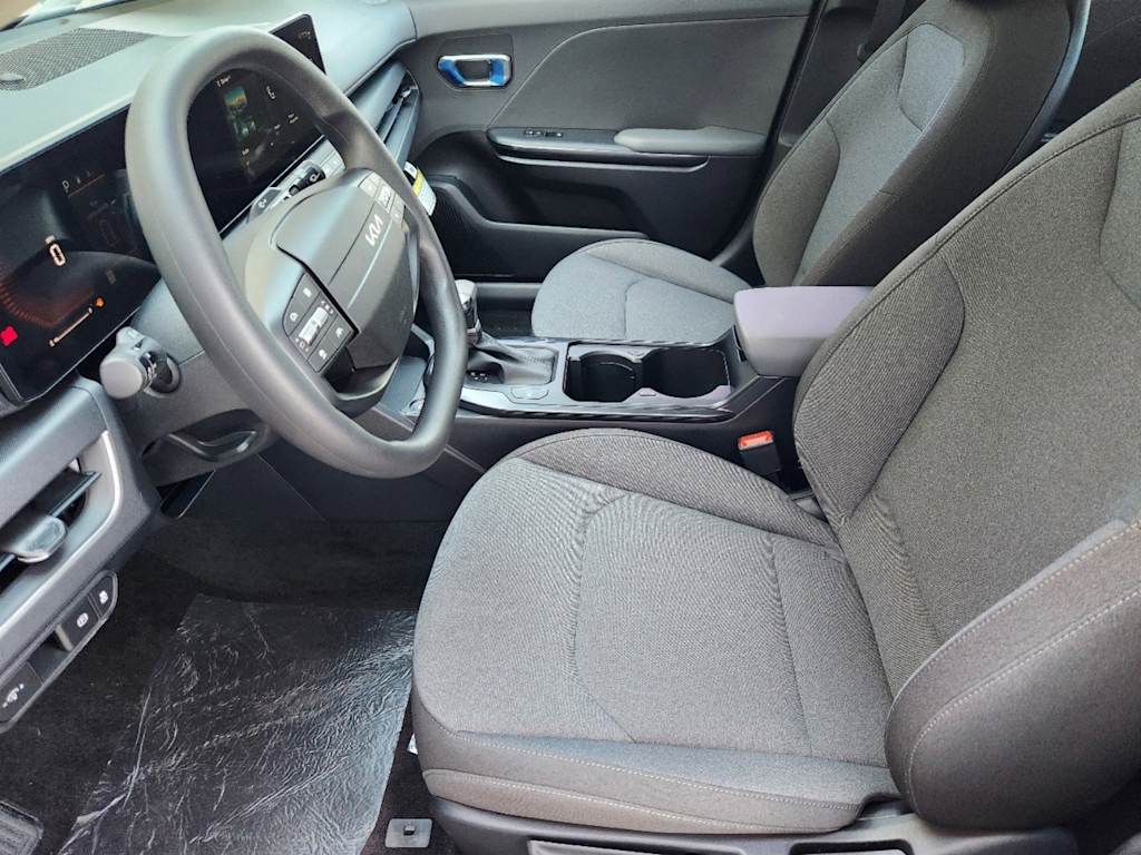 Thumbnail: 2025 Kia K4 - 8