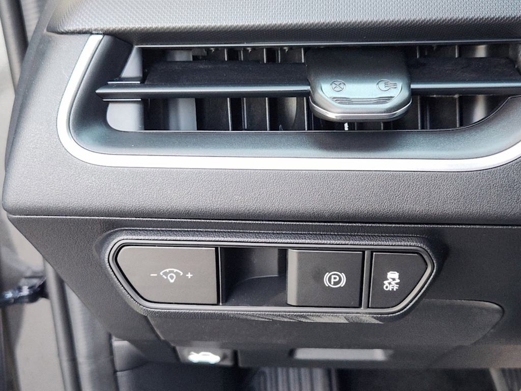 Thumbnail: 2025 Kia K4 - 20