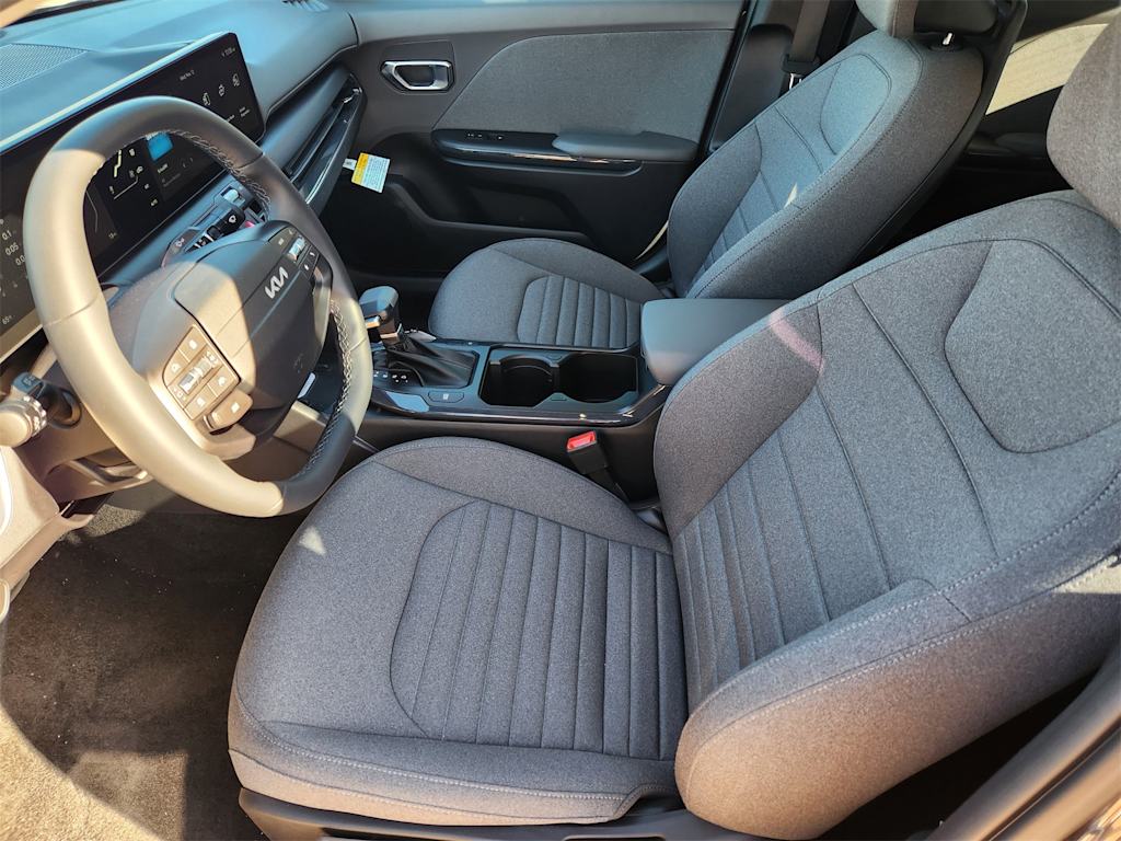 Thumbnail: 2025 Kia K4 - 9