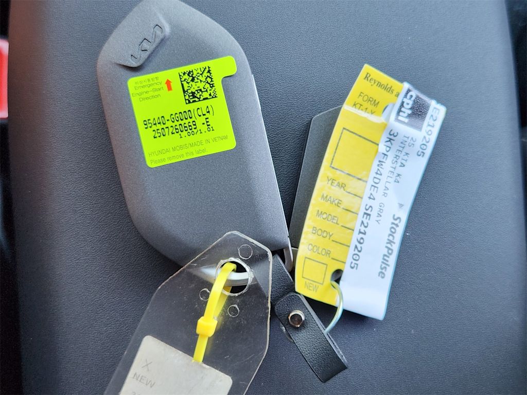 Thumbnail: 2025 Kia K4 - 17