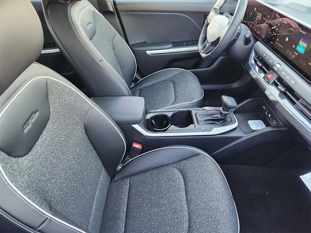 Thumbnail: 2025 Kia K4 - 10