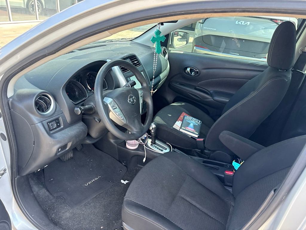 Thumbnail: 2019 Nissan Versa - 4