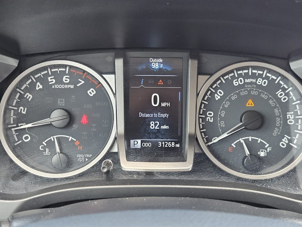 Thumbnail: 2023 Toyota Tacoma - 14