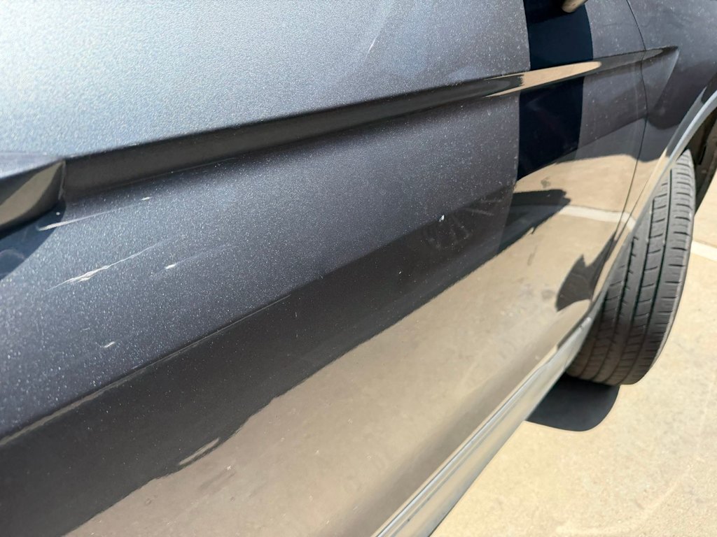 Thumbnail: 2019 Volkswagen Tiguan - 10