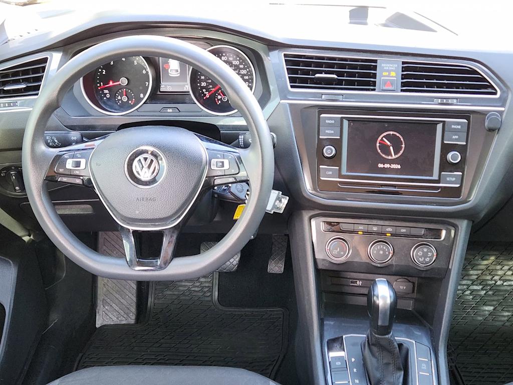 Thumbnail: 2018 Volkswagen Tiguan - 7