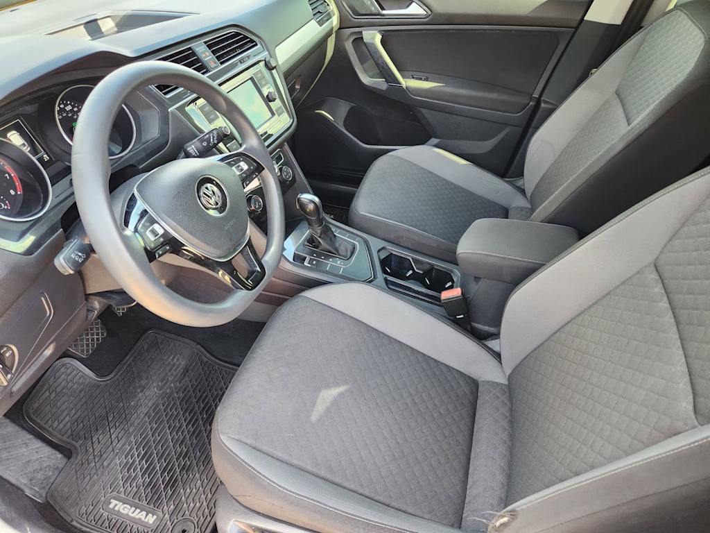 Thumbnail: 2018 Volkswagen Tiguan - 8