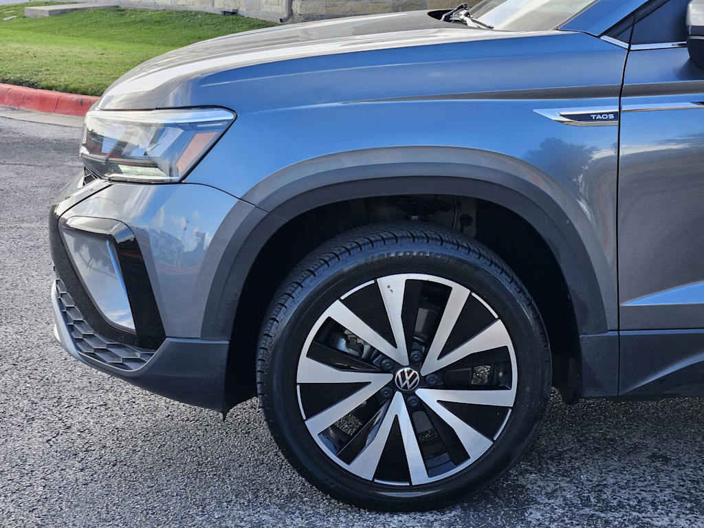 Thumbnail: 2024 Volkswagen Taos - 5