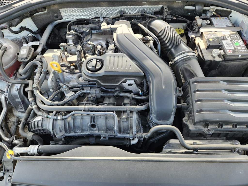 Thumbnail: 2024 Volkswagen Jetta - 6