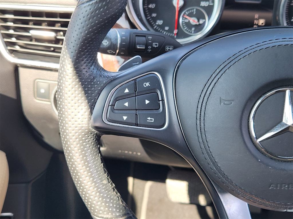 Thumbnail: 2017 Mercedes-Benz GLS - 29