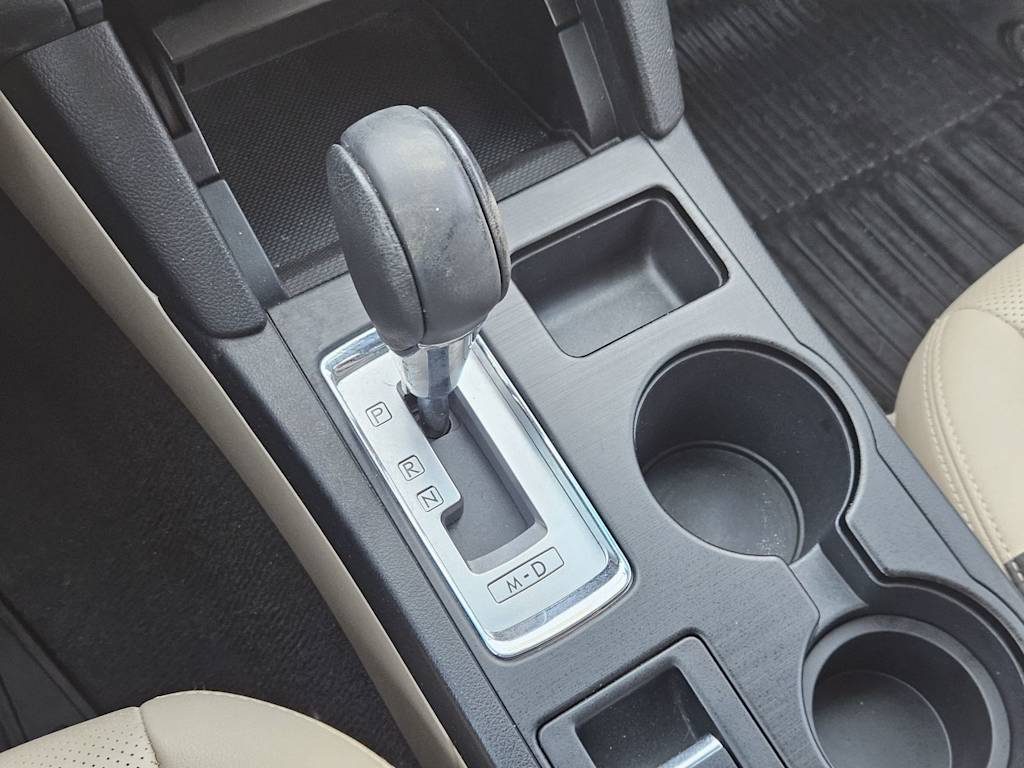 Thumbnail: 2015 Subaru Outback - 12