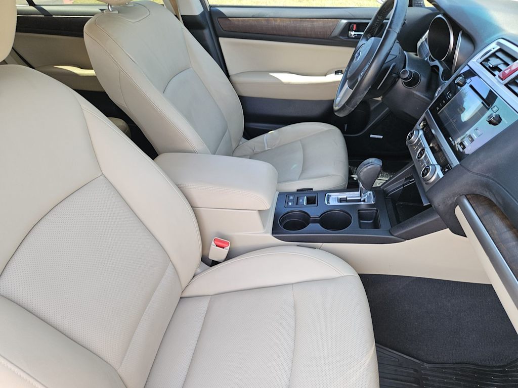 Thumbnail: 2015 Subaru Outback - 21