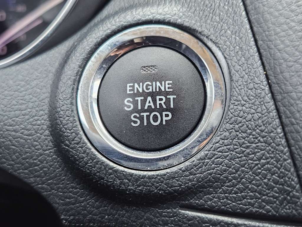 Thumbnail: 2015 Subaru Outback - 25