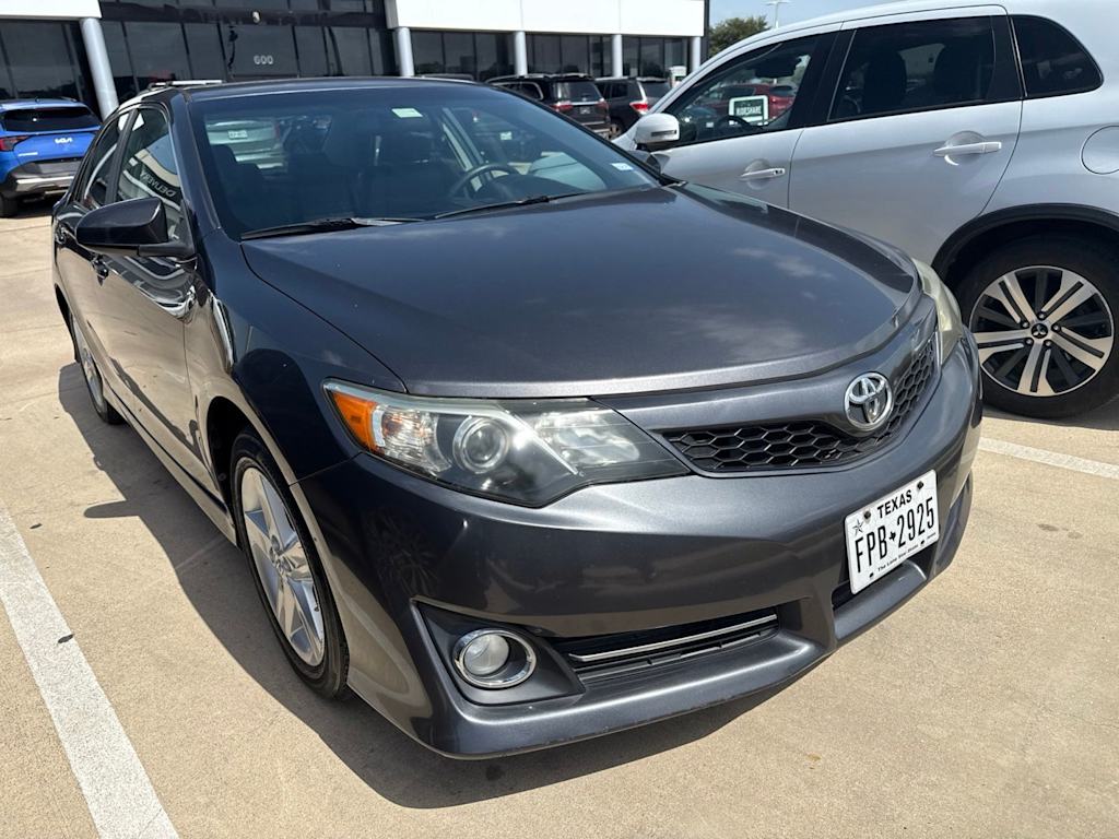 Thumbnail: 2014 Toyota Camry - 7
