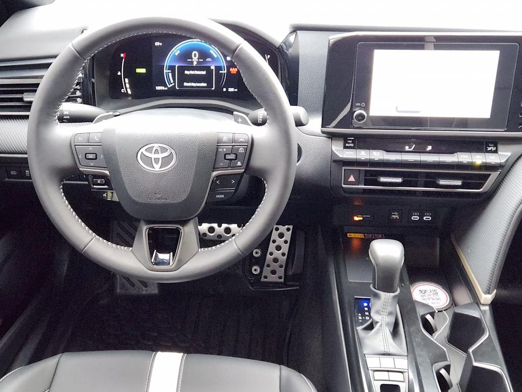 Thumbnail: 2025 Toyota Camry - 7