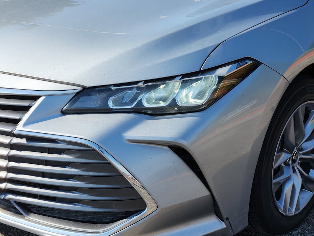 Thumbnail: 2022 Toyota Avalon - 19